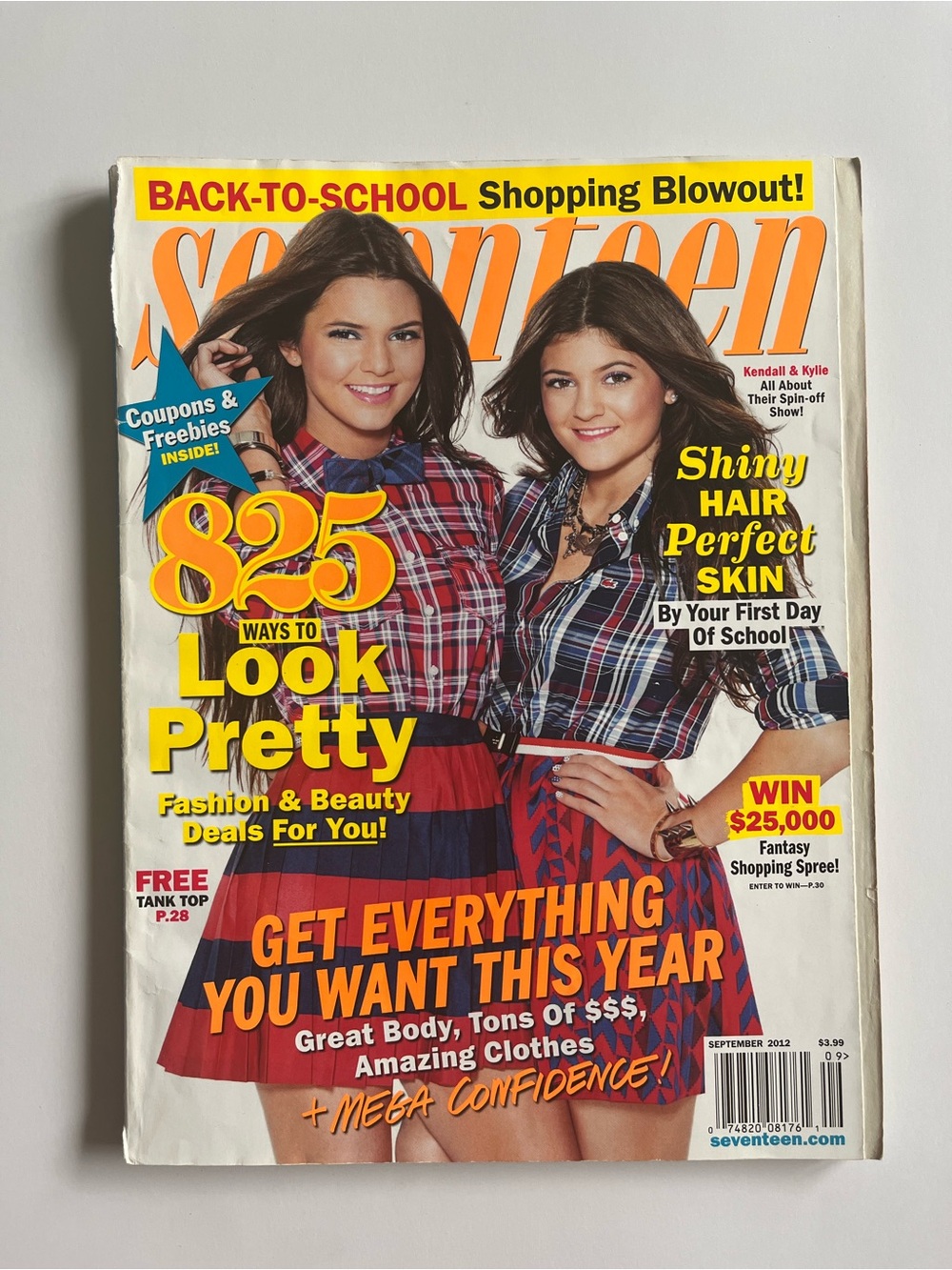 Seventeen Magazine September 2012 - Featuring Kendall & Kylie